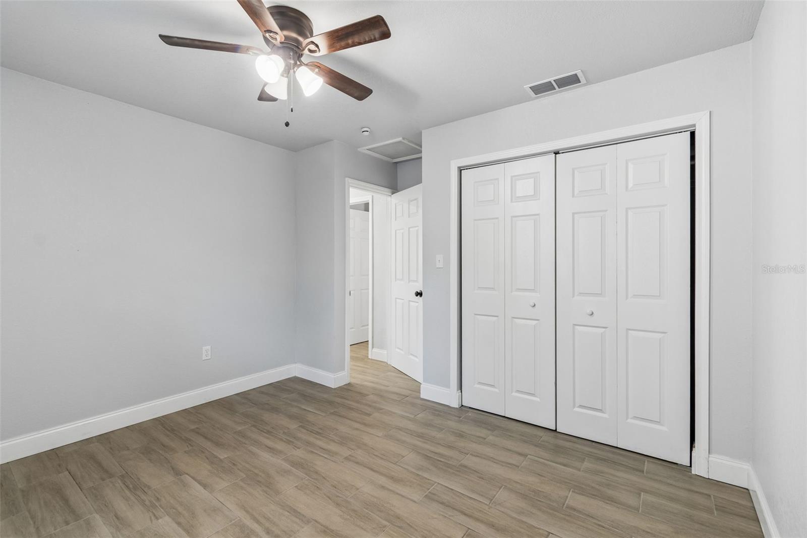 2105 46TH AVENUE DR W, BRADENTON, FL, 34207