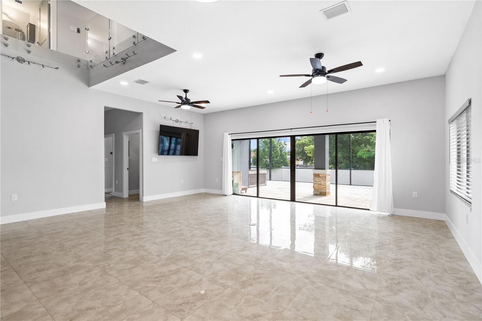 541 W LAKE BRANTLEY RD, ALTAMONTE SPRINGS, FL, 32714