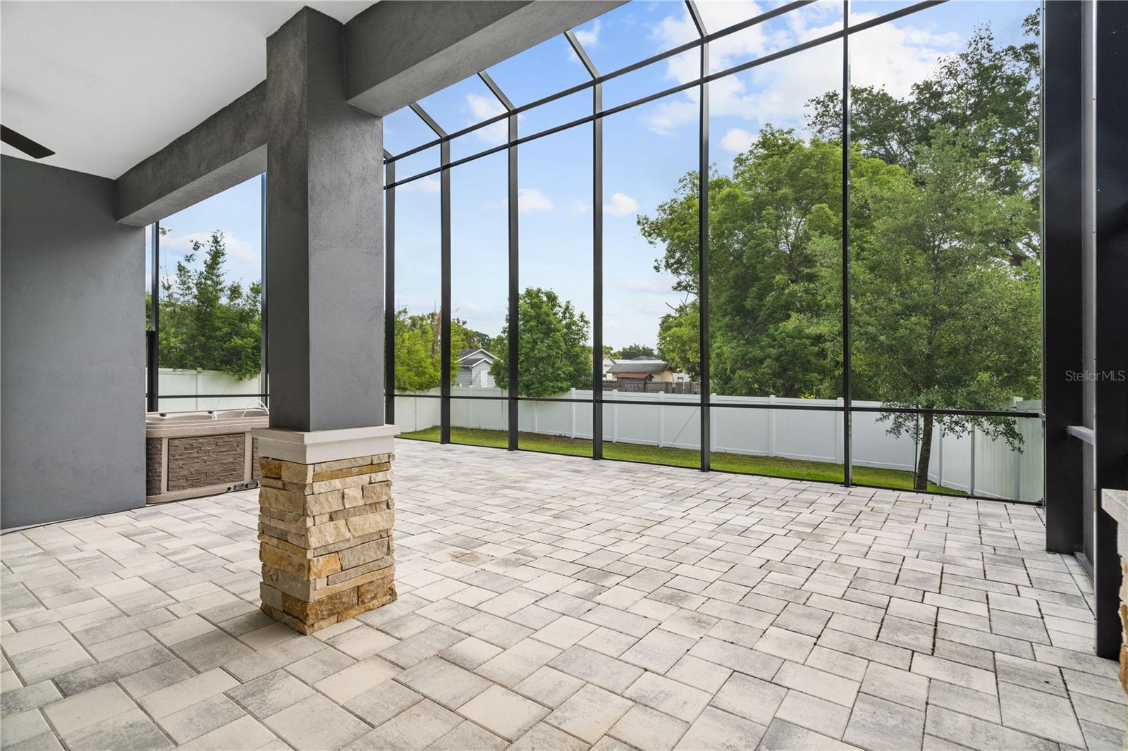 541 W LAKE BRANTLEY RD, ALTAMONTE SPRINGS, FL, 32714
