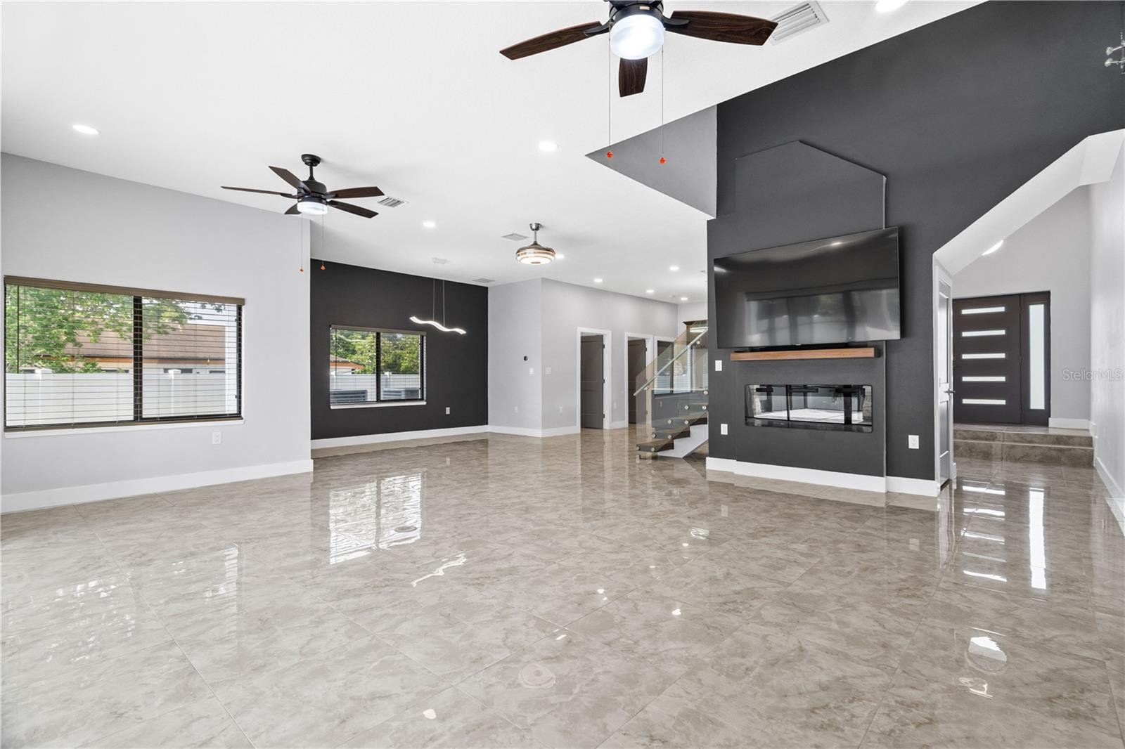 541 W LAKE BRANTLEY RD, ALTAMONTE SPRINGS, FL, 32714