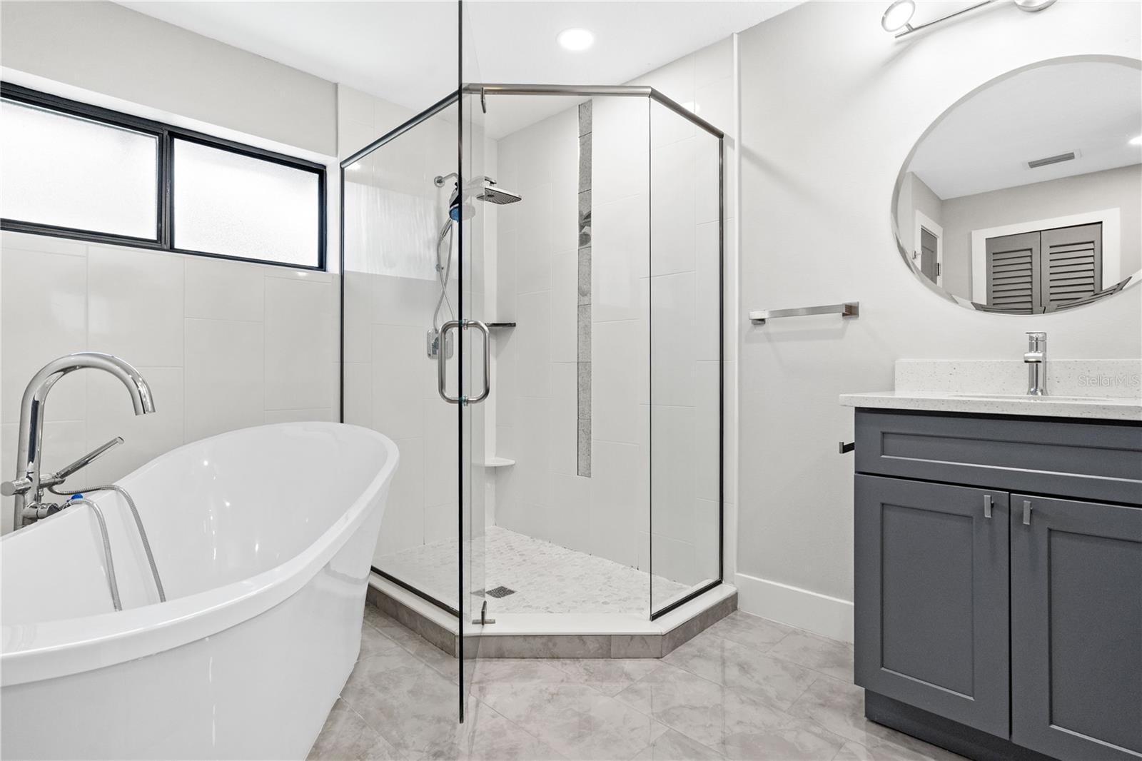 541 W LAKE BRANTLEY RD, ALTAMONTE SPRINGS, FL, 32714