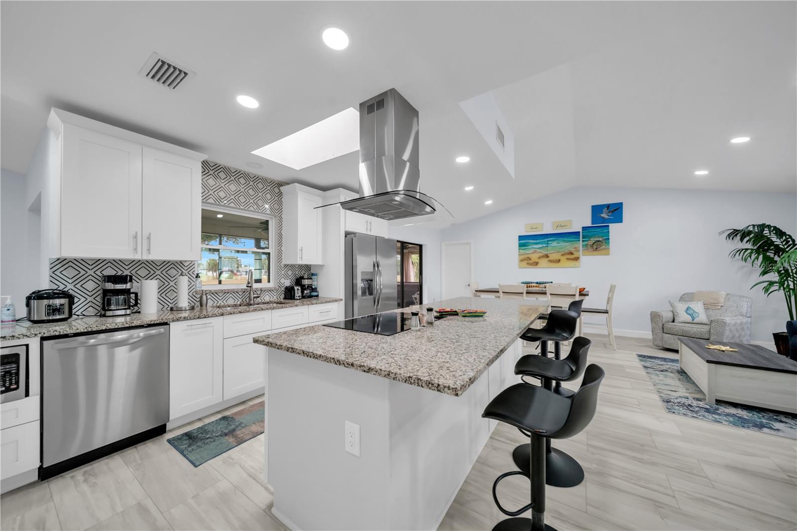299 ROTONDA CIR, ROTONDA WEST, FL, 33947