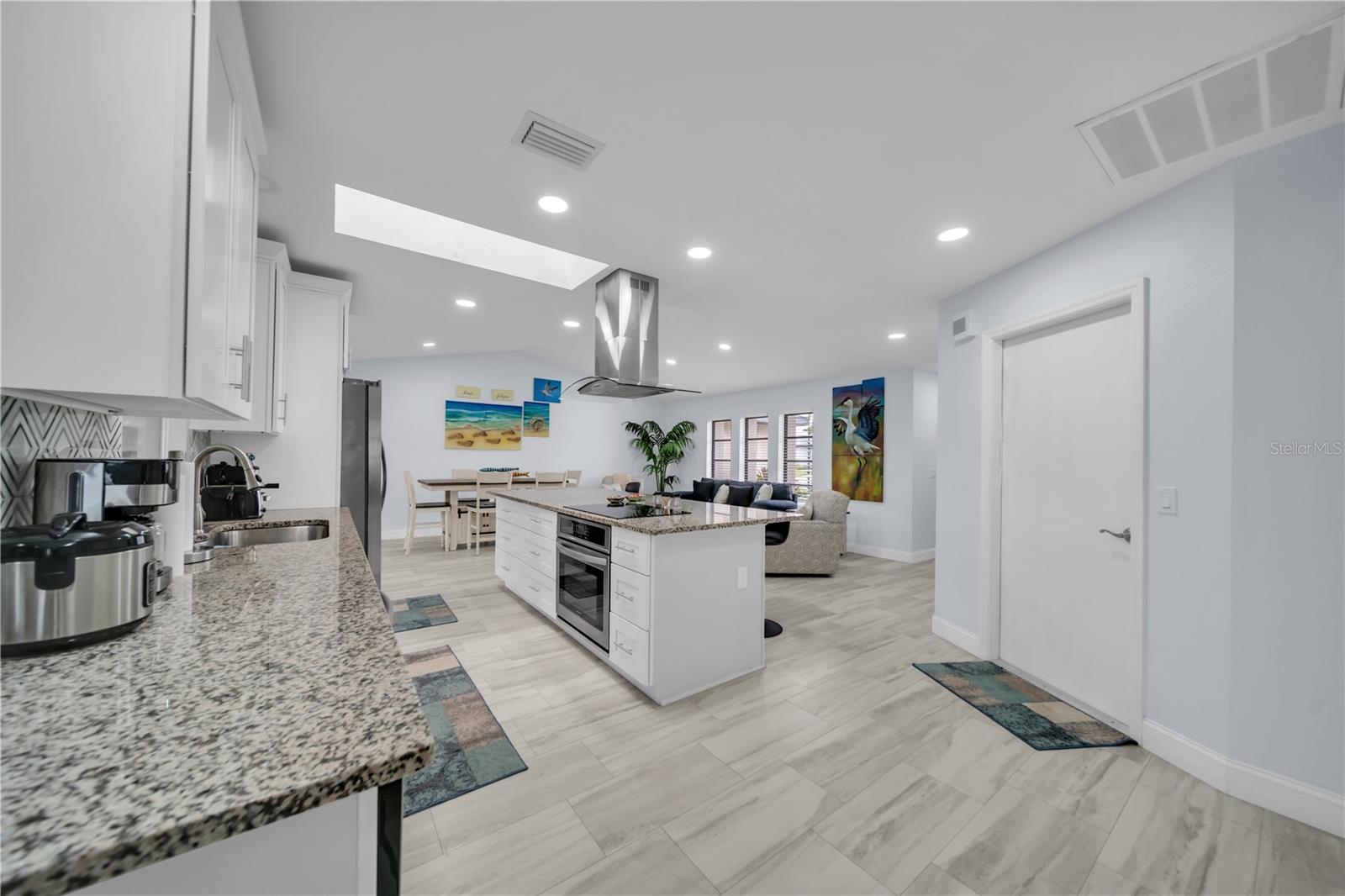 299 ROTONDA CIR, ROTONDA WEST, FL, 33947
