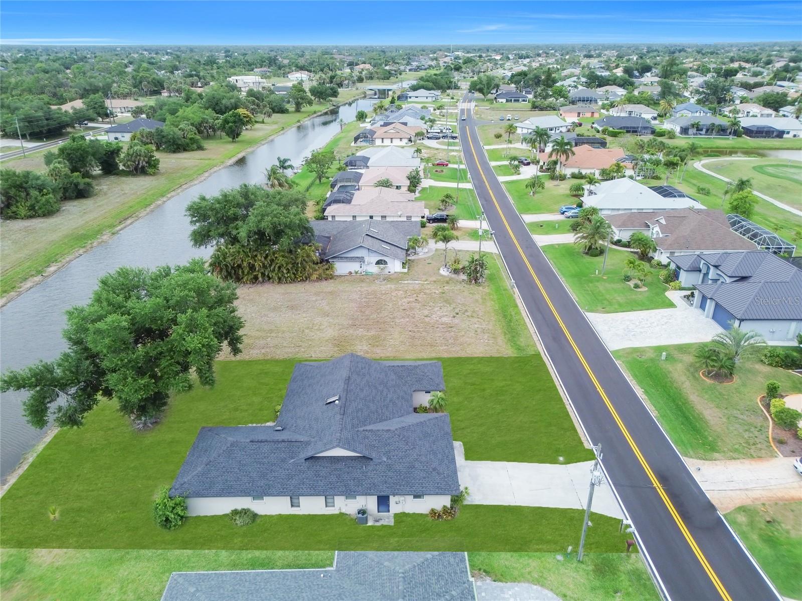 299 ROTONDA CIR, ROTONDA WEST, FL, 33947