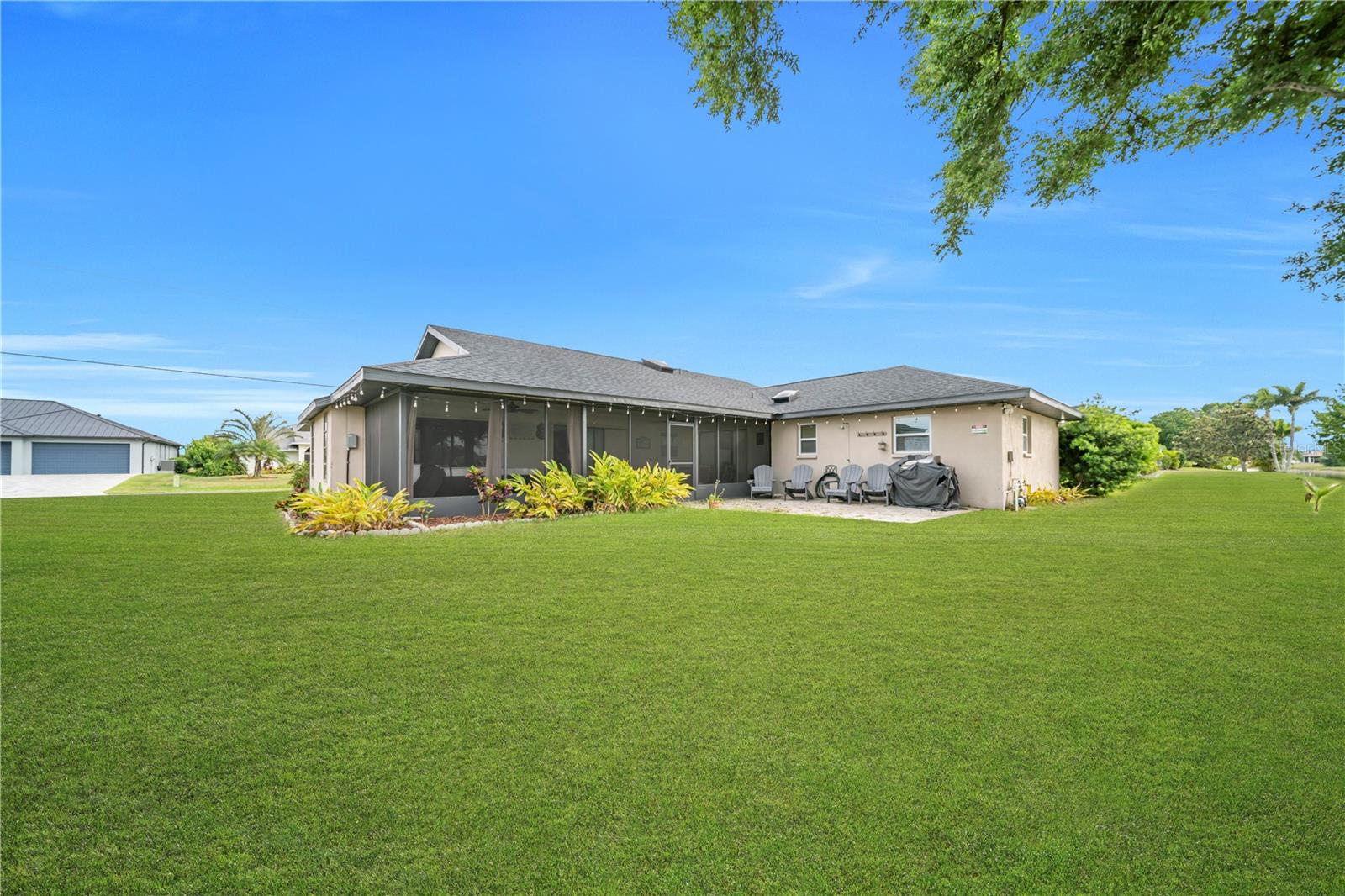 299 ROTONDA CIR, ROTONDA WEST, FL, 33947