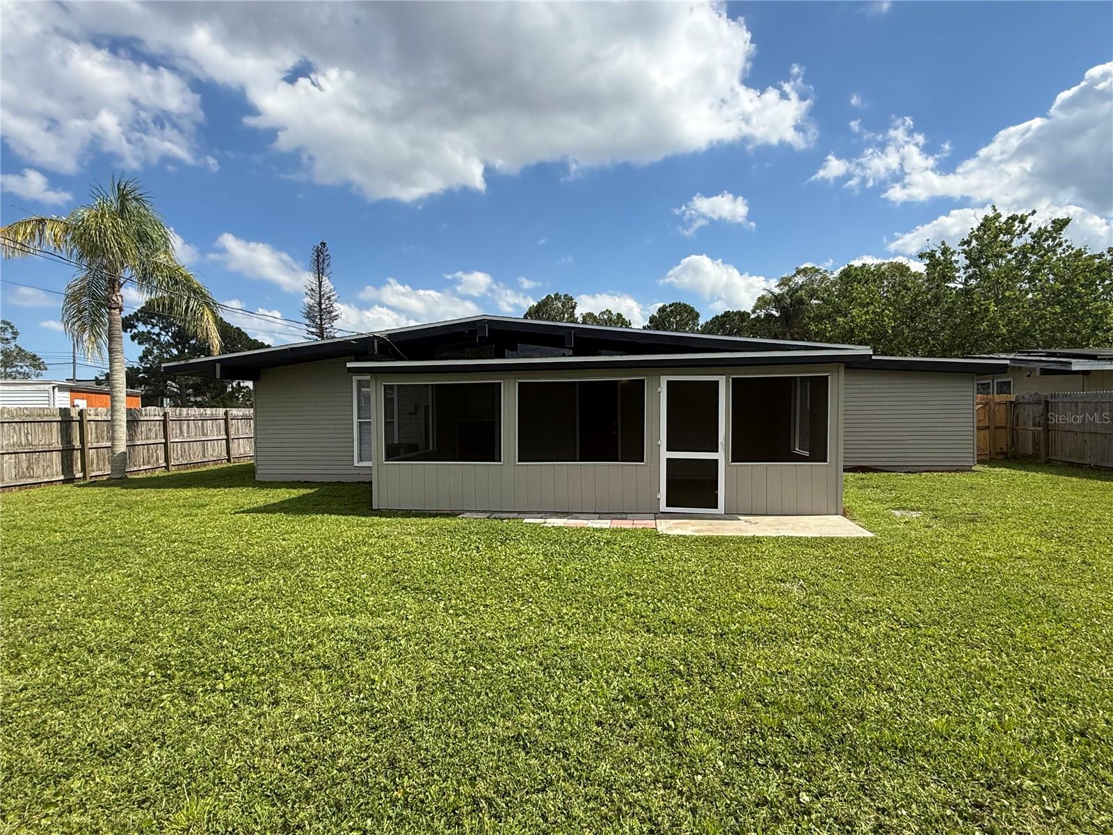 1005 GENEVIEVE AVE, ROCKLEDGE, FL, 32955