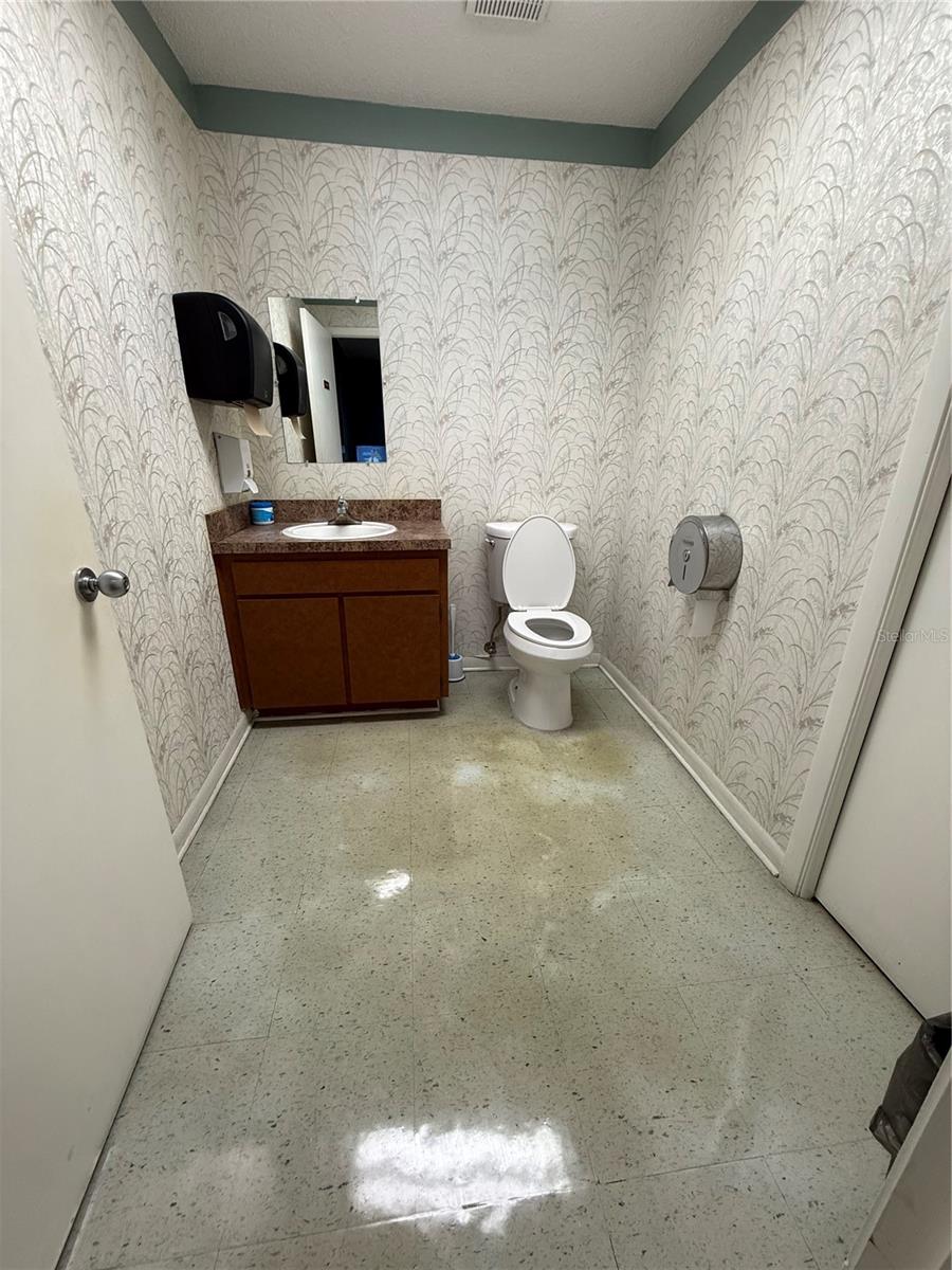 28960 US HIGHWAY 19 N #110, CLEARWATER, FL, 33761