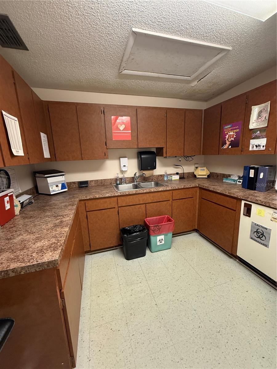 28960 US HIGHWAY 19 N #110, CLEARWATER, FL, 33761
