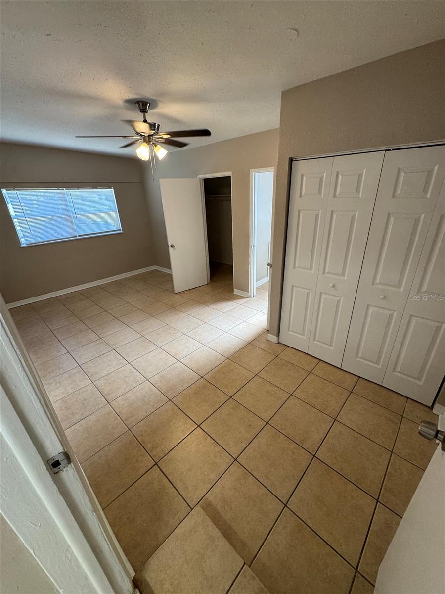 2016 E CRENSHAW ST, TAMPA, FL, 33610