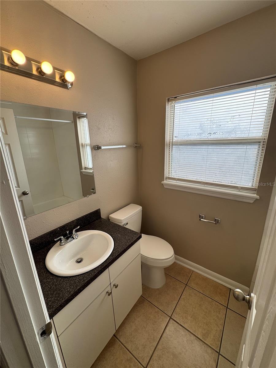 2016 E CRENSHAW ST, TAMPA, FL, 33610