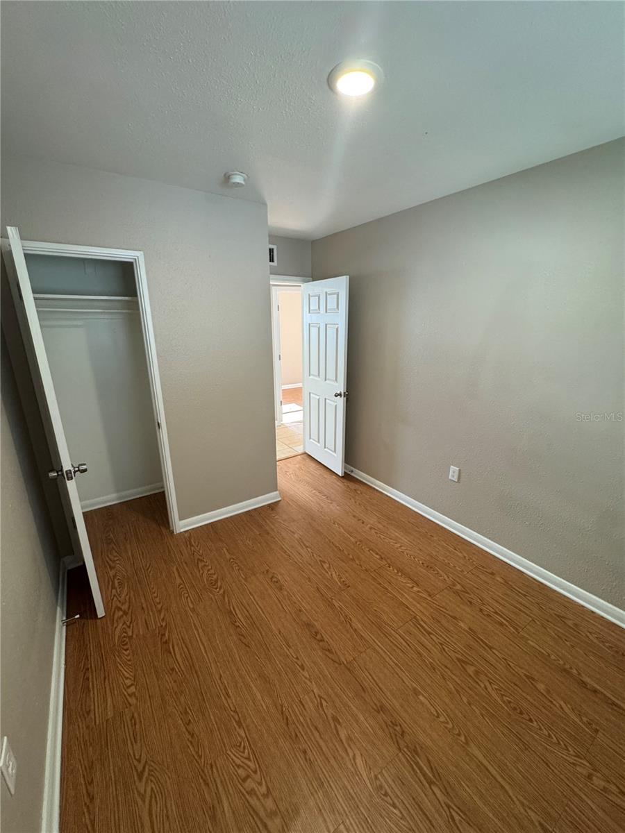 2016 E CRENSHAW ST, TAMPA, FL, 33610