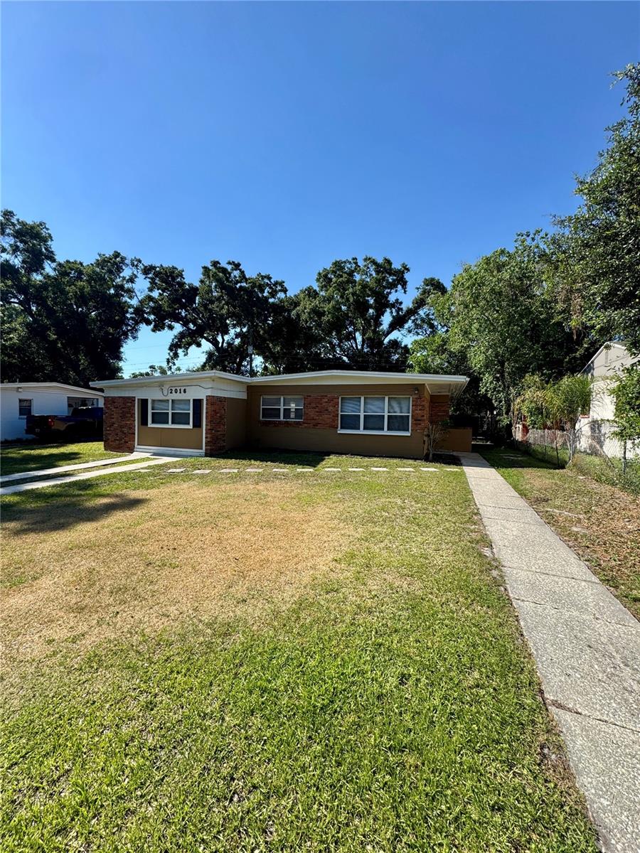 2016 E CRENSHAW ST, TAMPA, FL, 33610