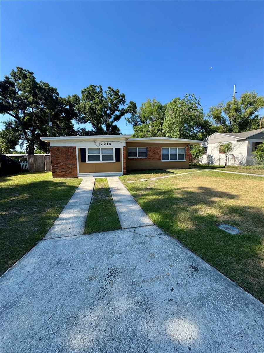 2016 E CRENSHAW ST, TAMPA, FL, 33610
