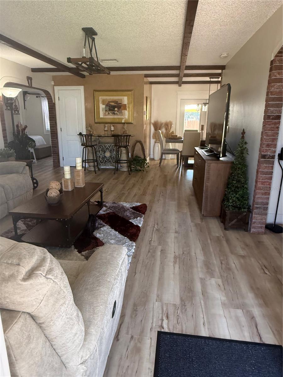 2710 CHARING CROSS WAY, ORLANDO, FL, 32837