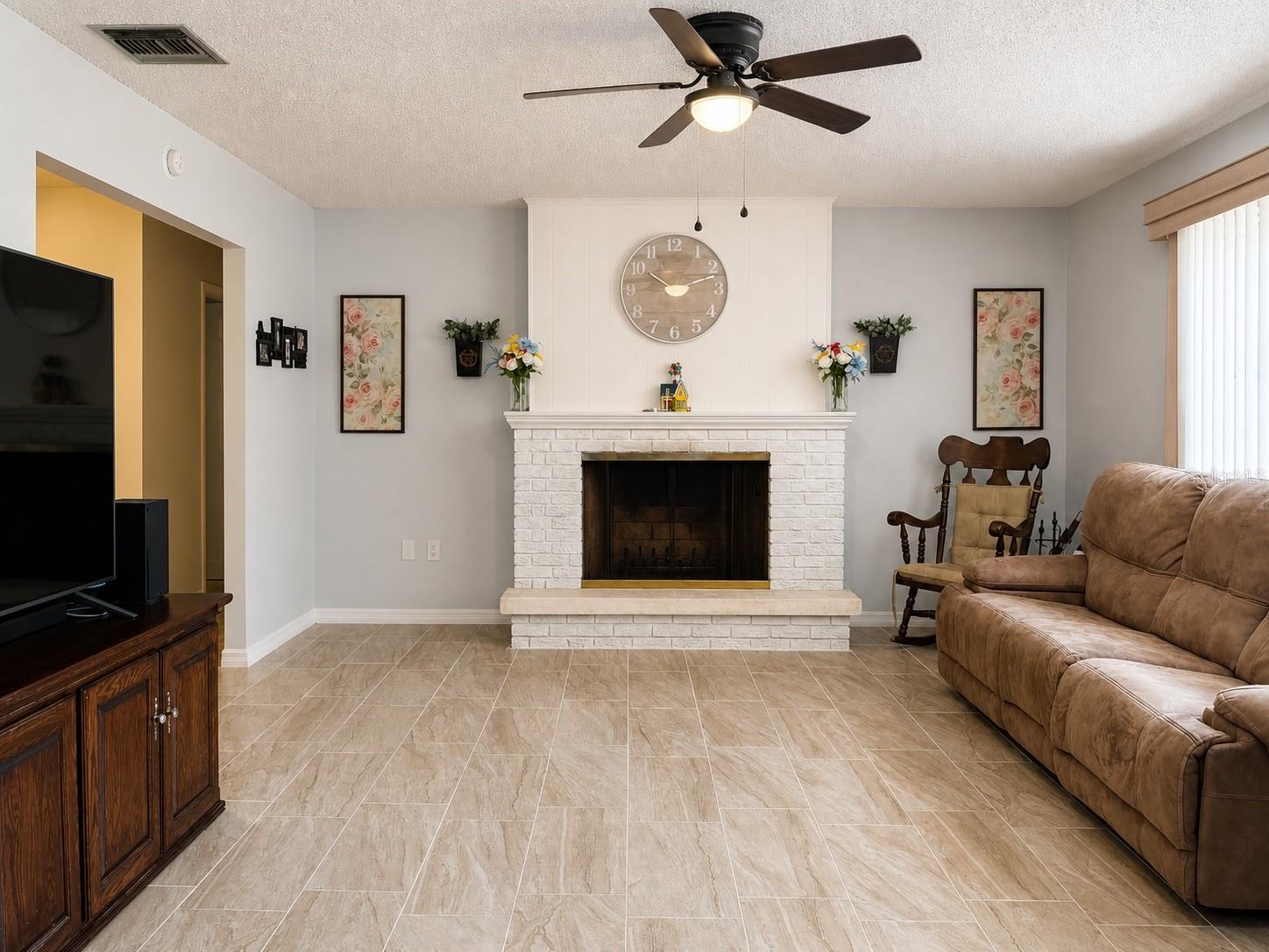 3931 GAILLARDIA DR, INDIAN LAKE ESTATES, FL, 33855