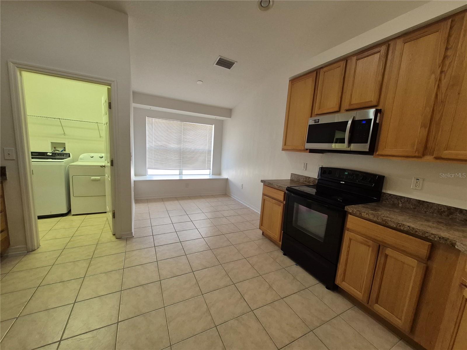 6833 RUNNER OAK DR, ZEPHYRHILLS, FL, 33545