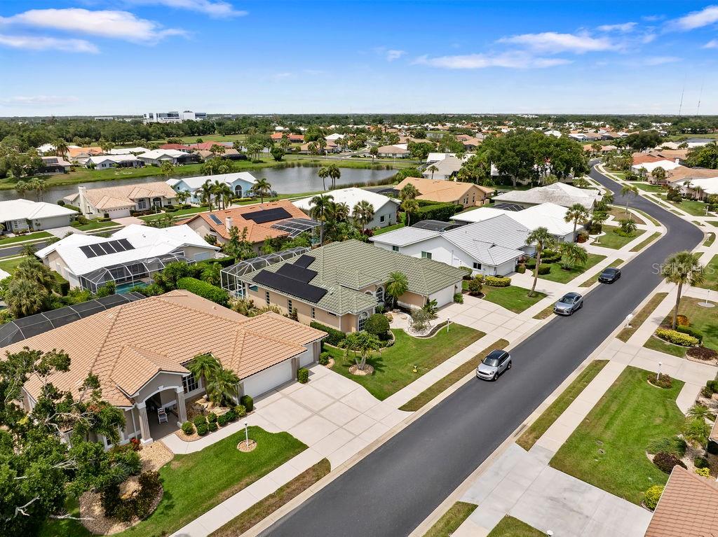 1543 WATERFORD DR, VENICE, FL, 34292