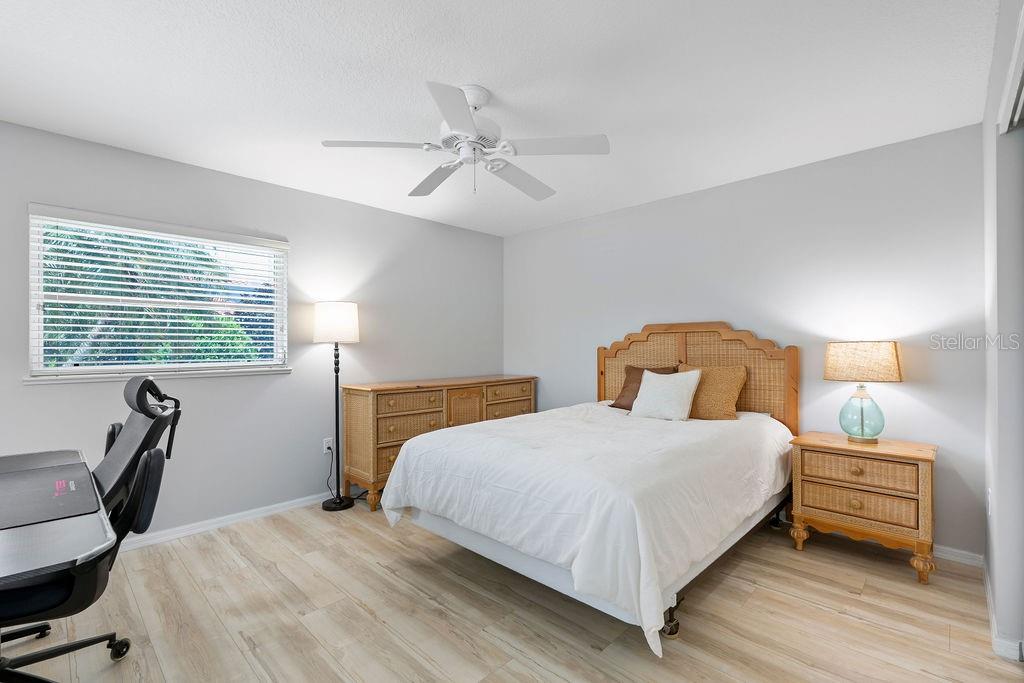 1543 WATERFORD DR, VENICE, FL, 34292