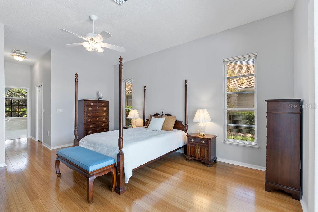 1543 WATERFORD DR, VENICE, FL, 34292