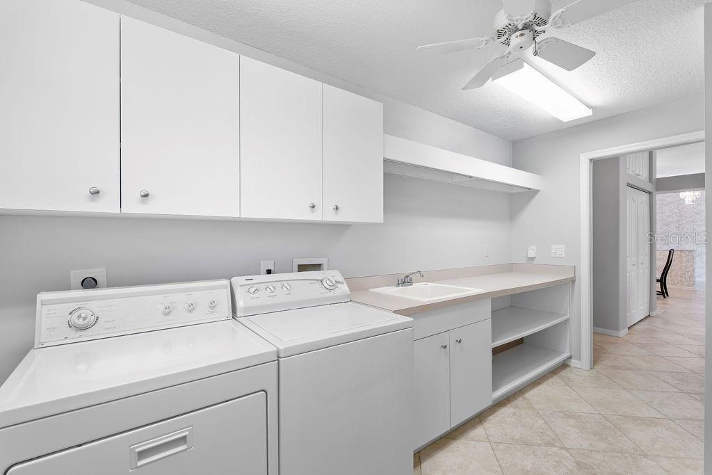 1543 WATERFORD DR, VENICE, FL, 34292