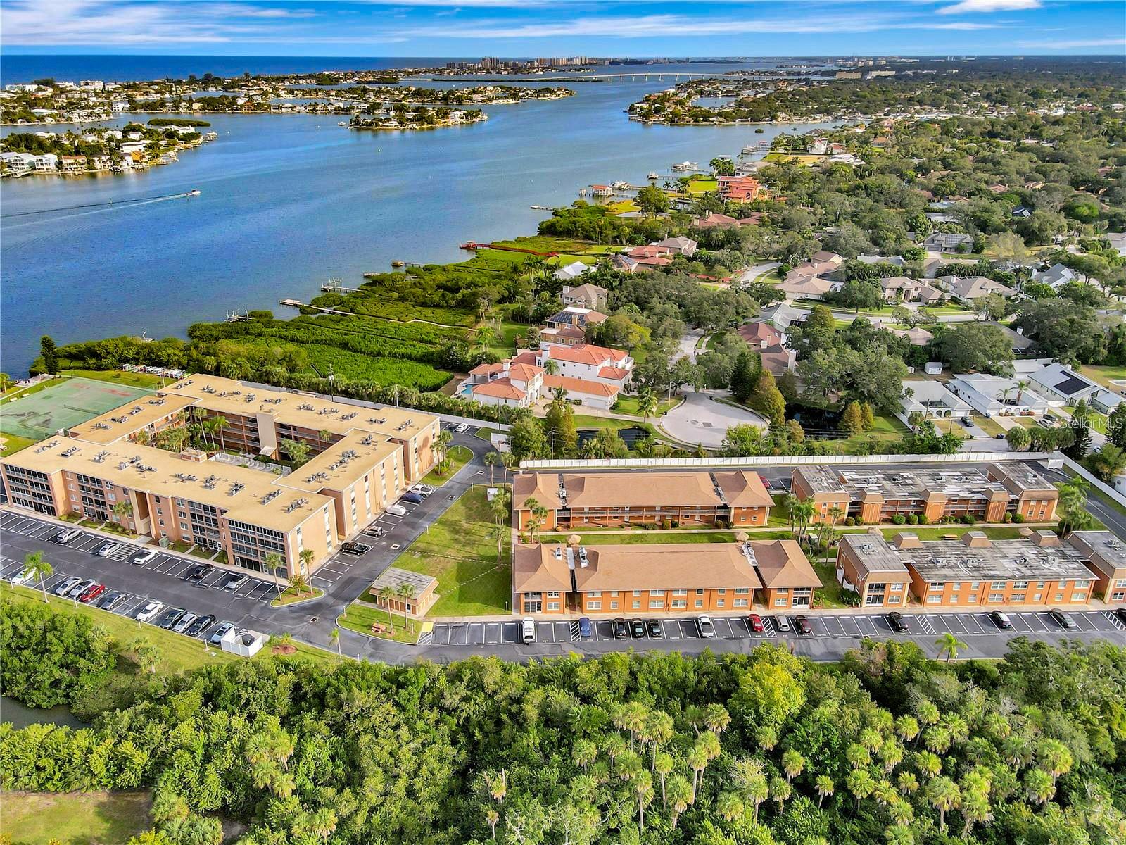 12760 INDIAN ROCKS RD #605, LARGO, FL, 33774