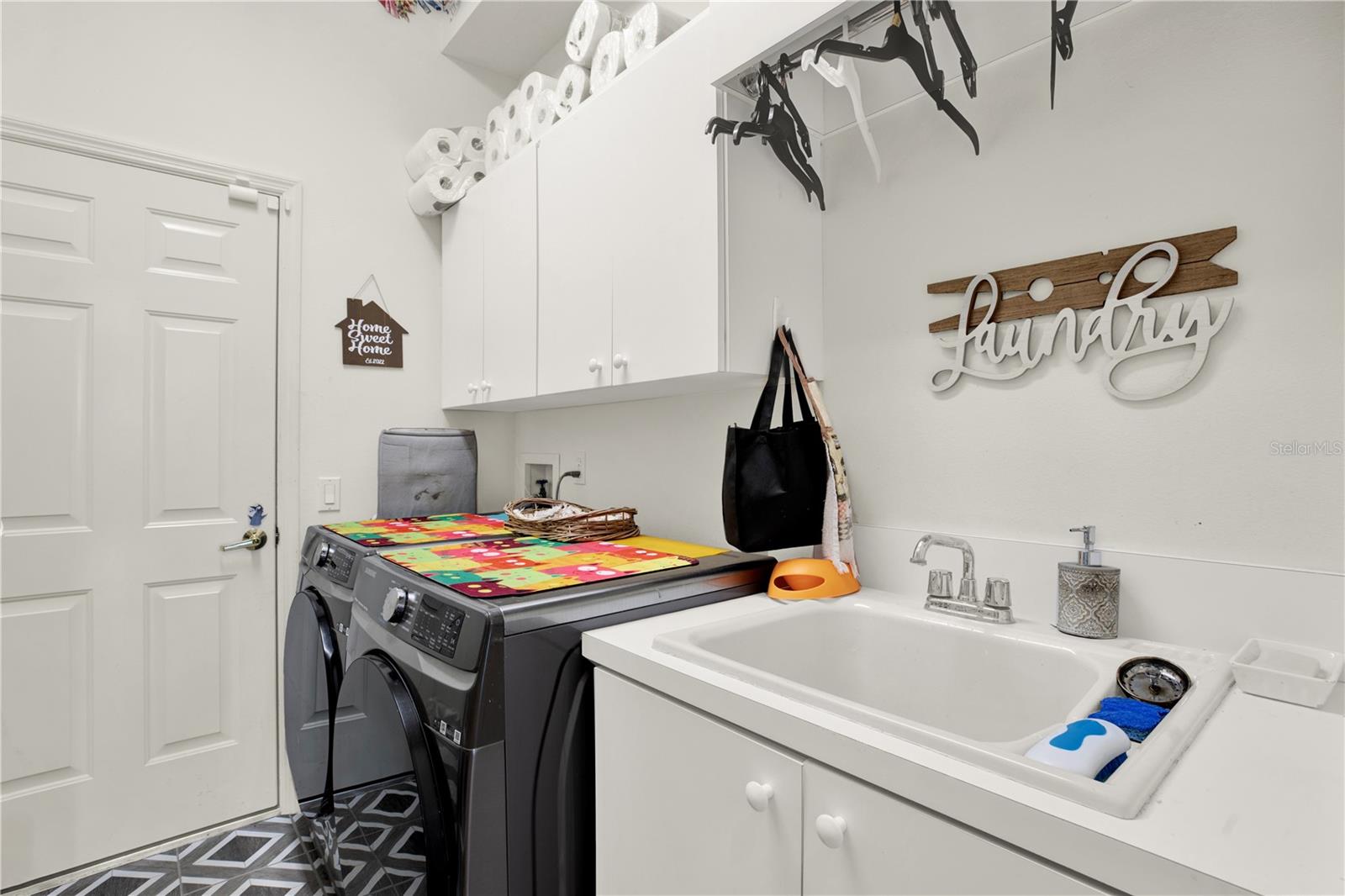 3165 PRIDES XING, TARPON SPRINGS, FL, 34688