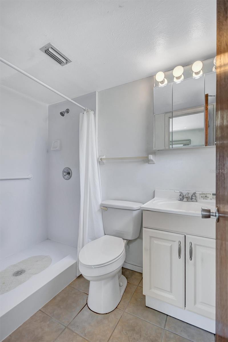 2217 SUNSET DR #E27, BRADENTON, FL, 34207
