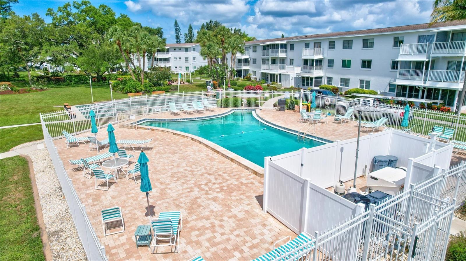 2217 SUNSET DR #E27, BRADENTON, FL, 34207