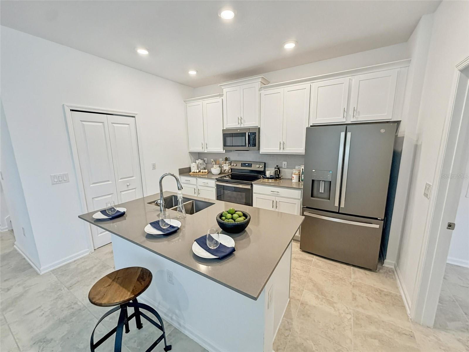 1692 TOHOQUA BLVD, KISSIMMEE, FL, 34744