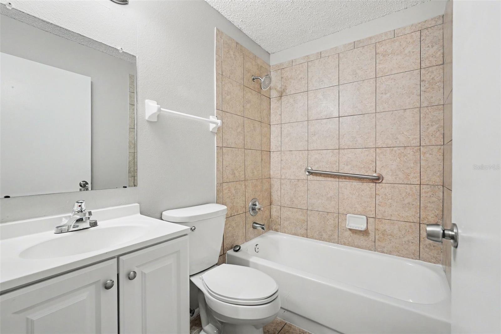 1301 MOHRLAKE DR, BRANDON, FL, 33511