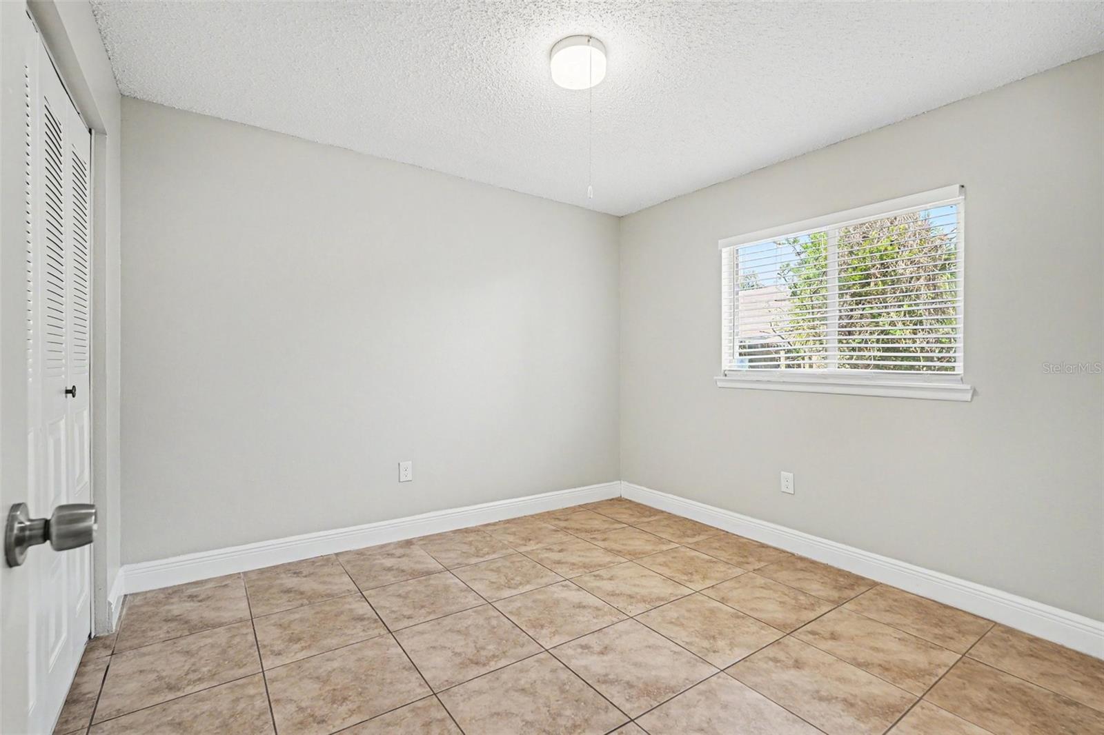 1301 MOHRLAKE DR, BRANDON, FL, 33511