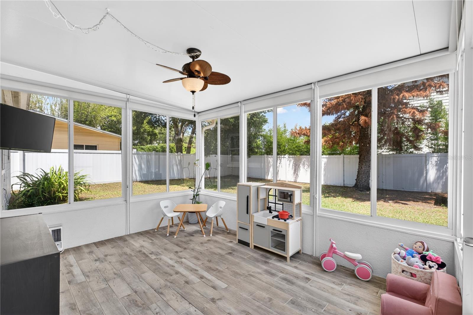 1117 EDWARDS LN, ORLANDO, FL, 32804