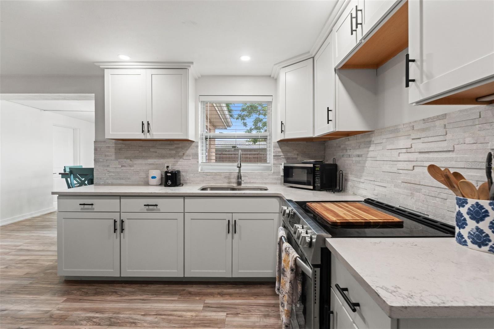 4821 MANOR DR, NEW PORT RICHEY, FL, 34652