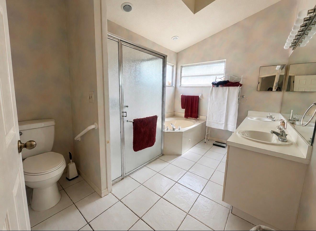 1430 WALDEN OAKS PL, PLANT CITY, FL, 33563