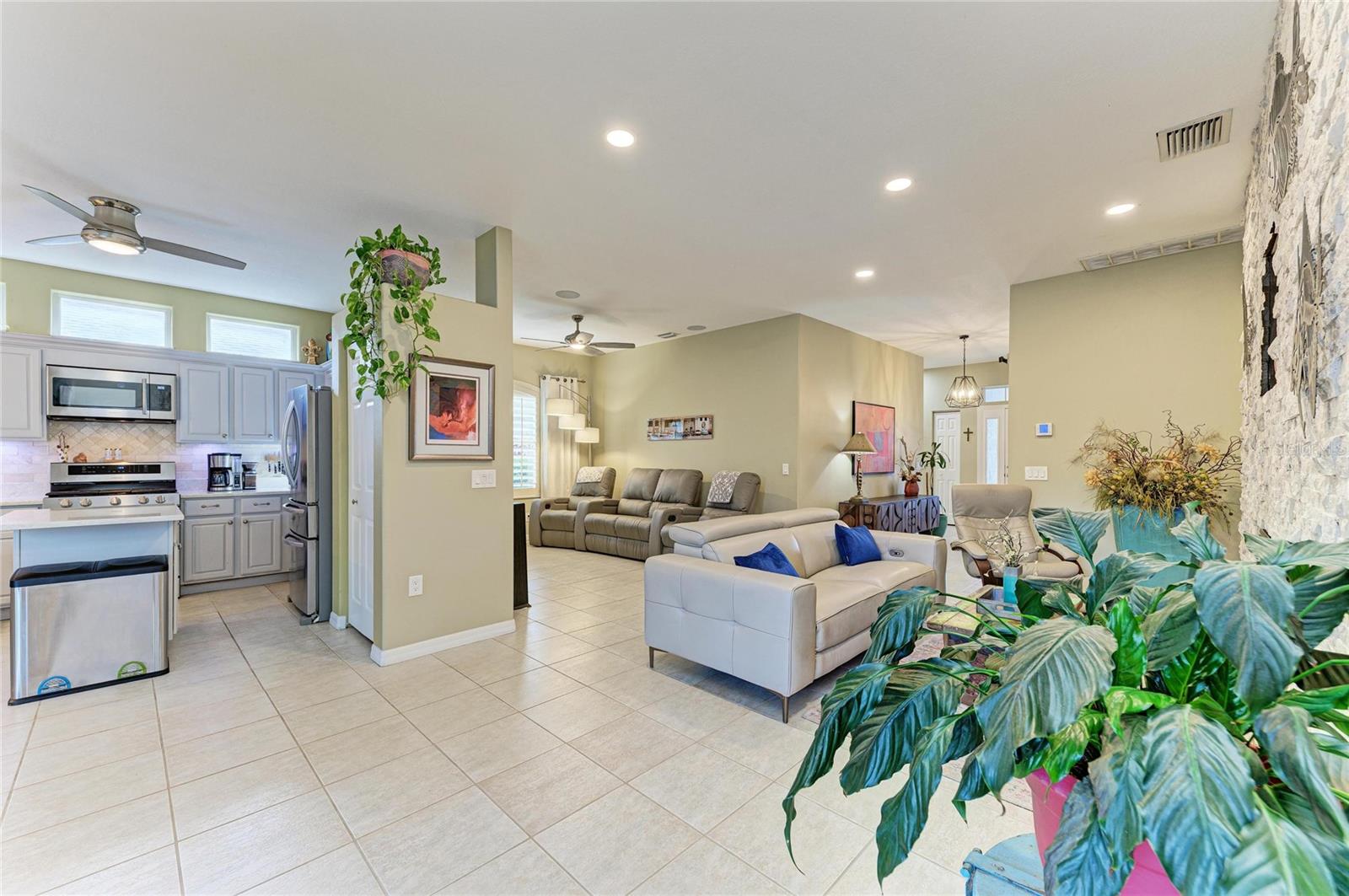 12211 WINDING WOODS WAY, LAKEWOOD RANCH, FL, 34202