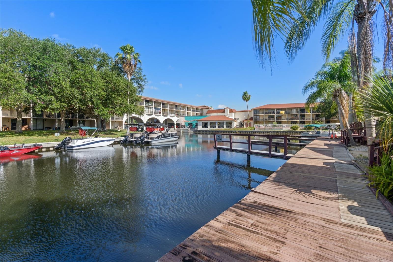2571 CYPRUS DR #1-201, PALM HARBOR, FL, 34684