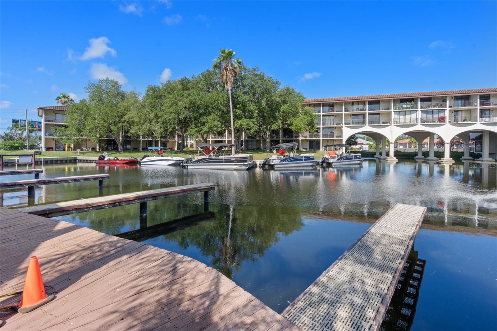 2571 CYPRUS DR #1-201, PALM HARBOR, FL, 34684