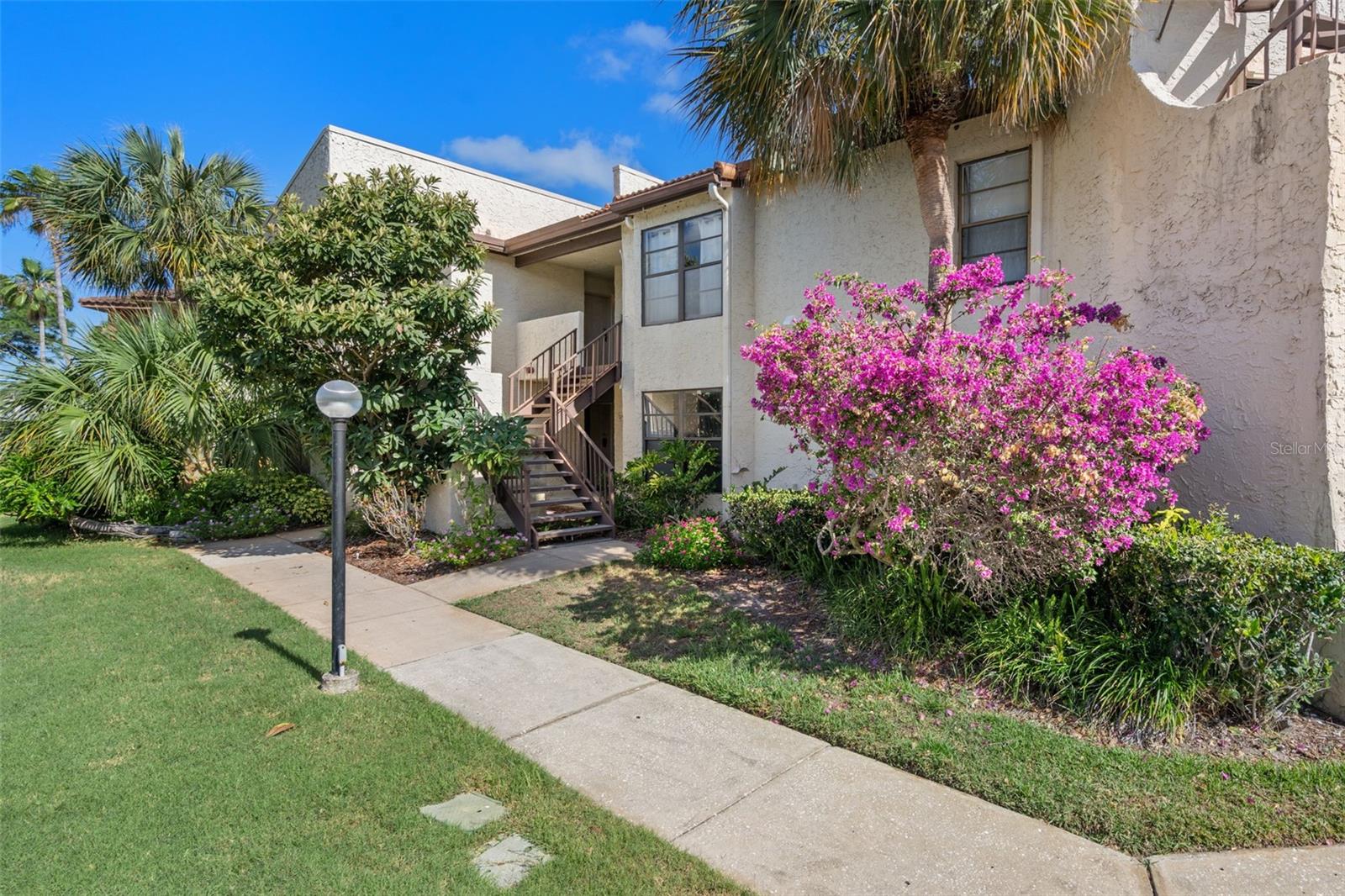 2571 CYPRUS DR #1-201, PALM HARBOR, FL, 34684