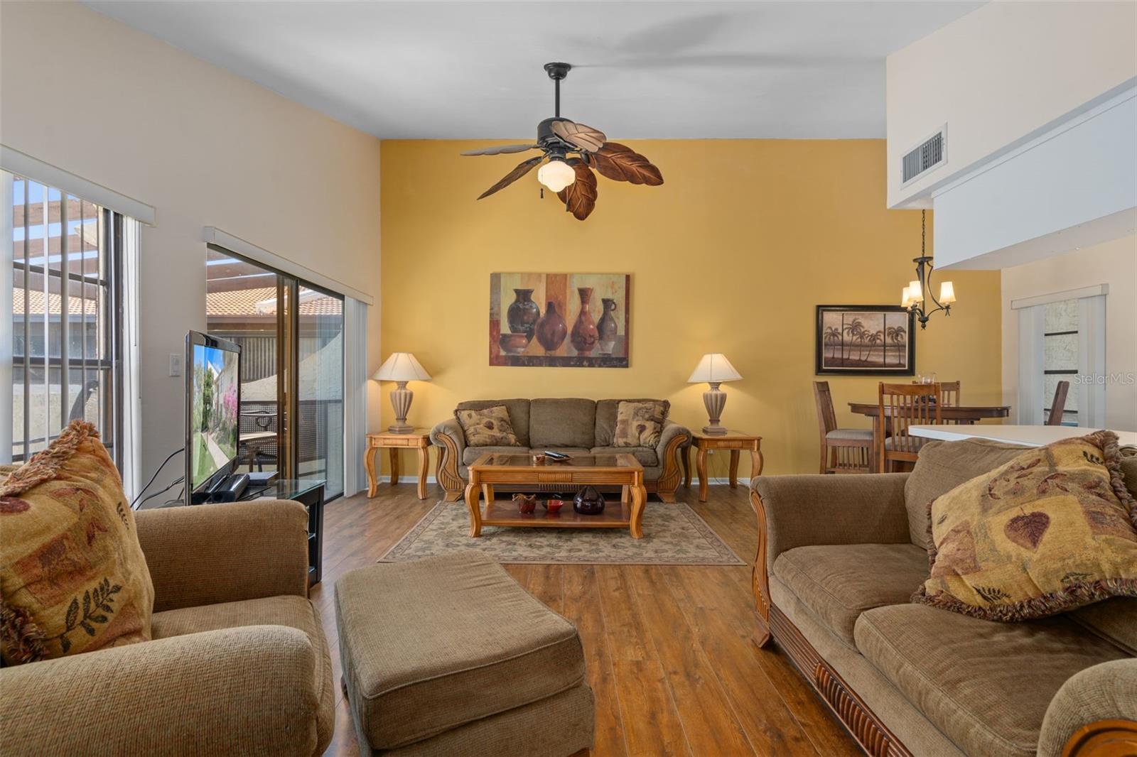 2571 CYPRUS DR #1-201, PALM HARBOR, FL, 34684