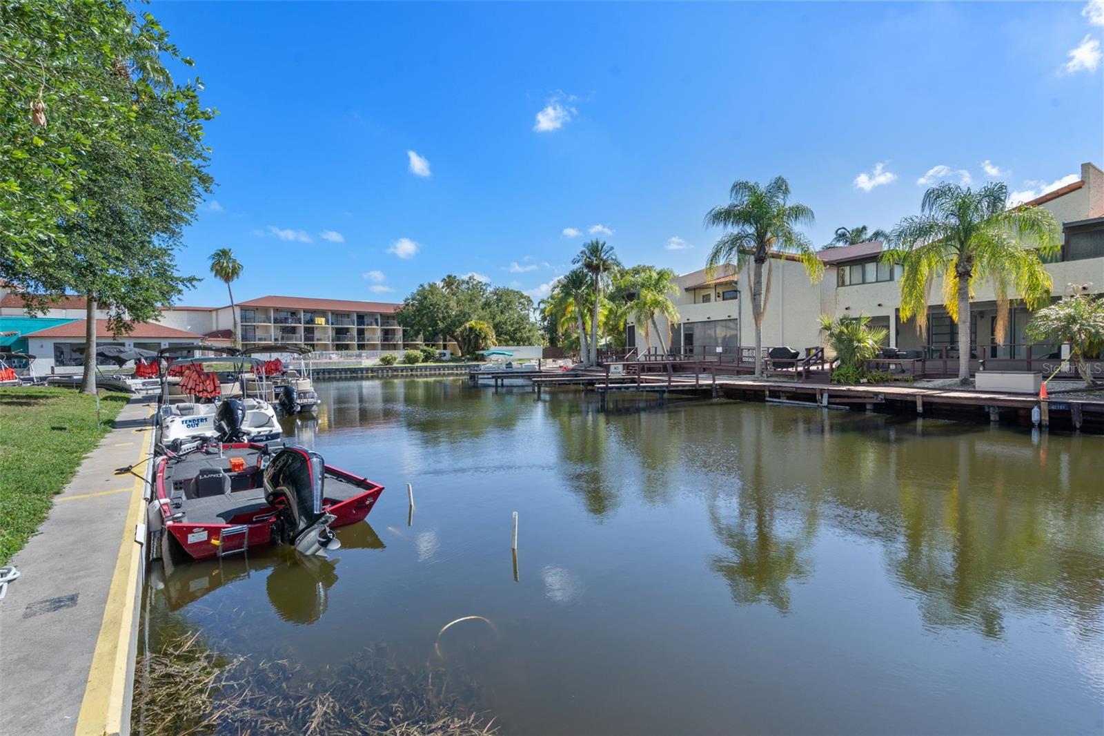 2571 CYPRUS DR #1-201, PALM HARBOR, FL, 34684