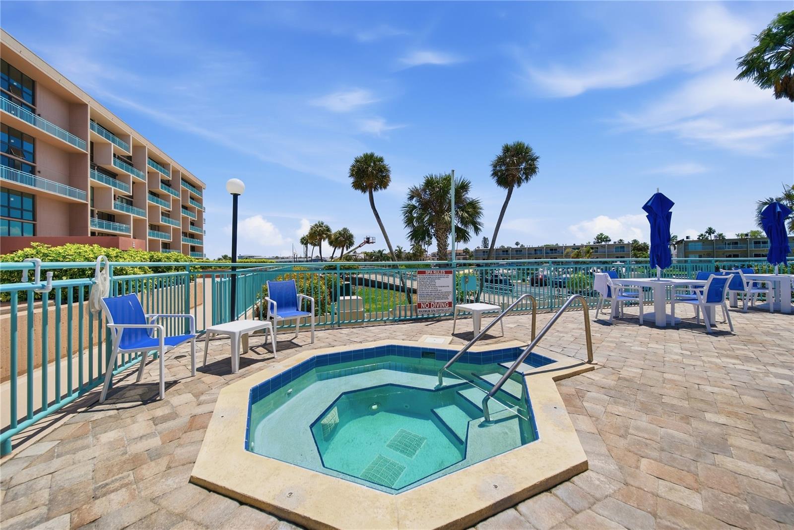 1 KEY CAPRI #603W, TREASURE ISLAND, FL, 33706