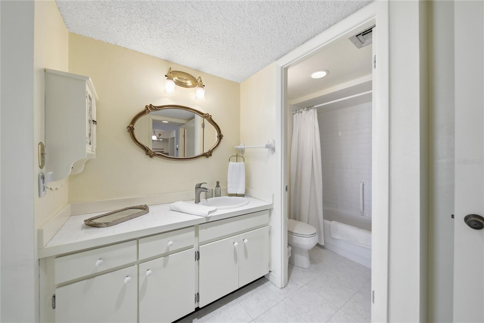 1 KEY CAPRI #603W, TREASURE ISLAND, FL, 33706