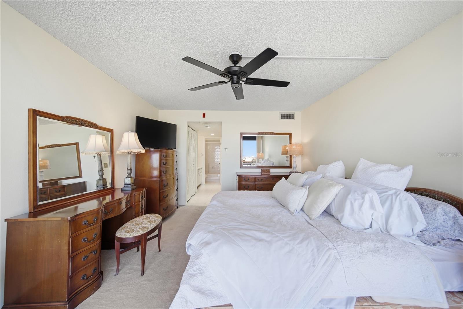 1 KEY CAPRI #603W, TREASURE ISLAND, FL, 33706