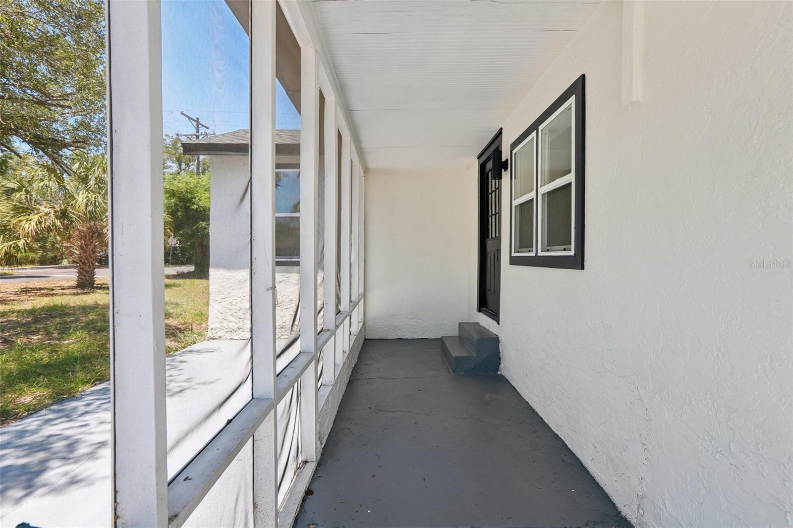 8523 N EDISON AVE, TAMPA, FL, 33604