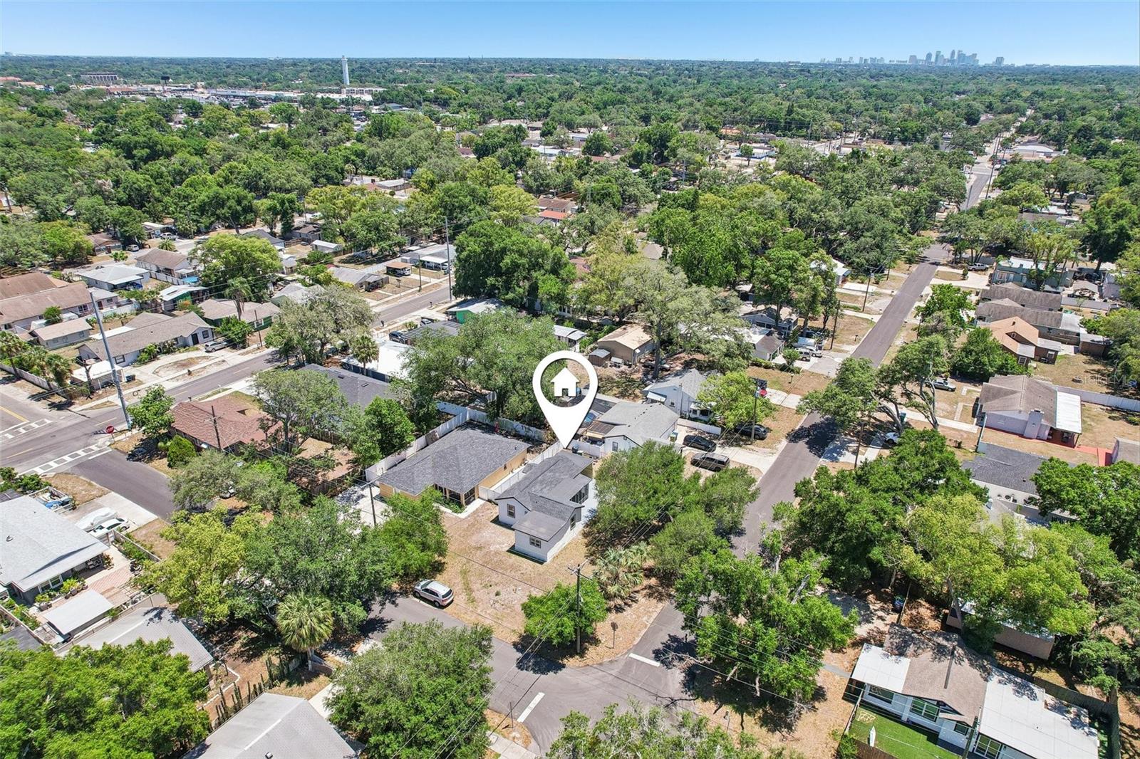 8523 N EDISON AVE, TAMPA, FL, 33604