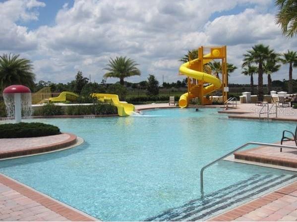 2221 GRANTHAM AVE, DAVENPORT, FL, 33837