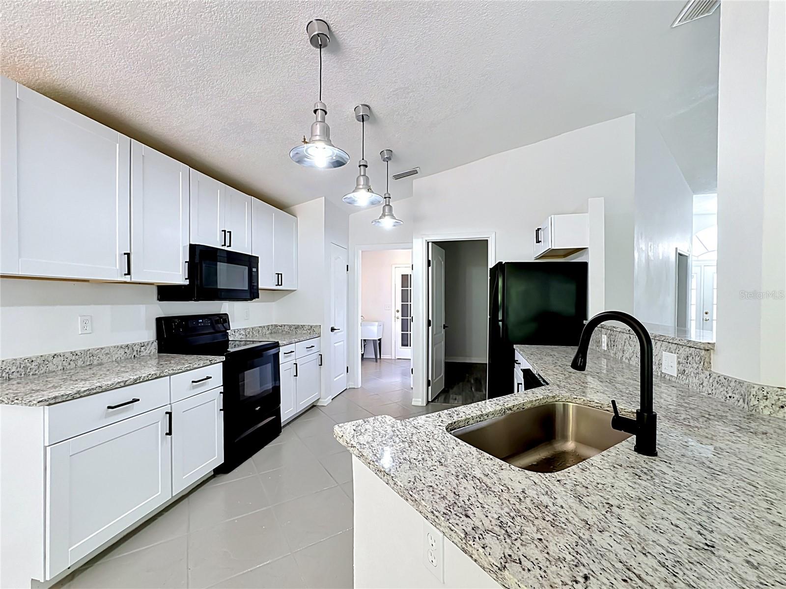 1707 TREMONT CT, SUN CITY CENTER, FL, 33573