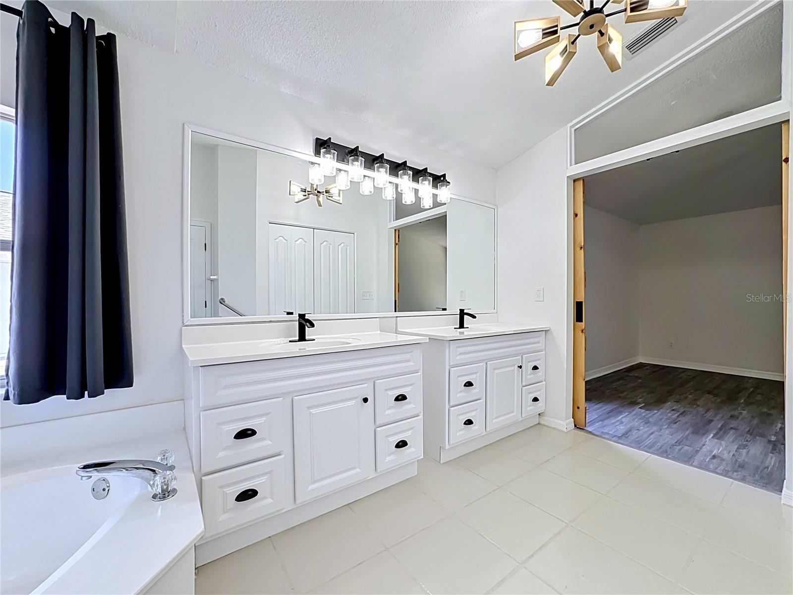1707 TREMONT CT, SUN CITY CENTER, FL, 33573