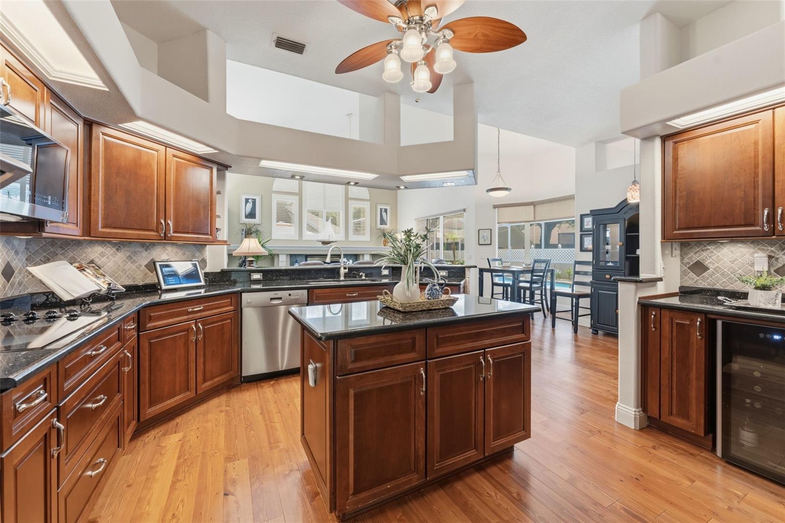 3406 SYLVAN SHADOW ST, VALRICO, FL, 33596
