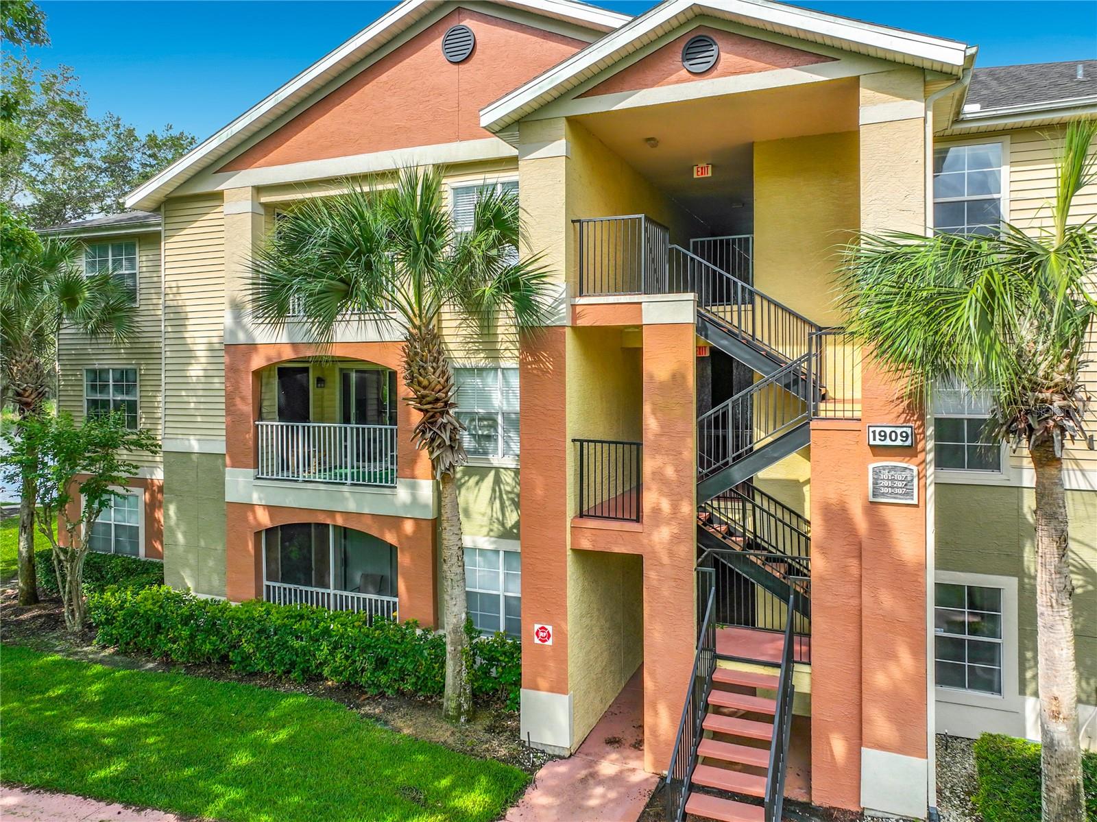 1909 SUMMER CLUB DR #301, OVIEDO, FL, 32765